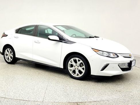 Used 2016 Chevrolet Volt Premier w/ Driver Confidence Package image 3