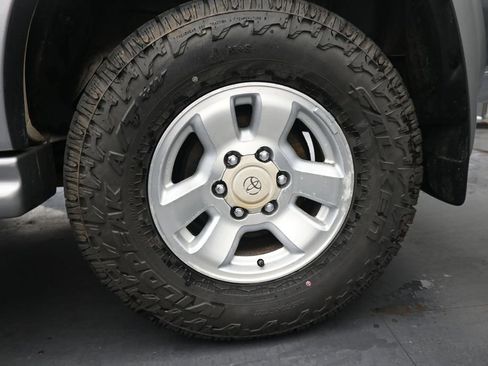 Used 1997 Toyota 4Runner Limited AWD/4WD image 15