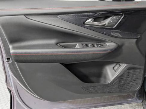 Used 2024 Chevrolet Blazer EV RS image 13