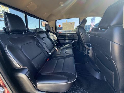 Used 2019 RAM 1500 Laramie AWD/4WD image 33