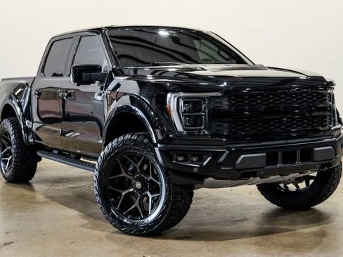 Used 2021 Ford F150 Raptor w/ Equipment Group 801A High AWD/4WD image 4
