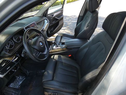 Used 2015 BMW X5 xDrive50i image 52