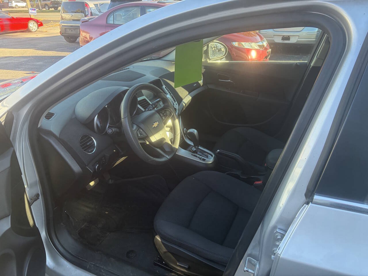 Used 2016 Chevrolet Cruze LT FWD image 11