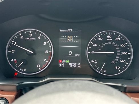 Used 2025 Subaru Outback Touring XT w/ Popular Package #2 image 31