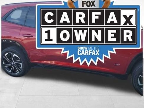 Used 2025 Buick Enclave Sport Touring w/ Power Package FWD image 4