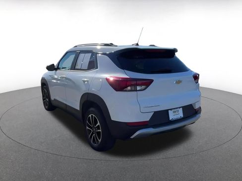 Used 2025 Chevrolet TrailBlazer LT image 11