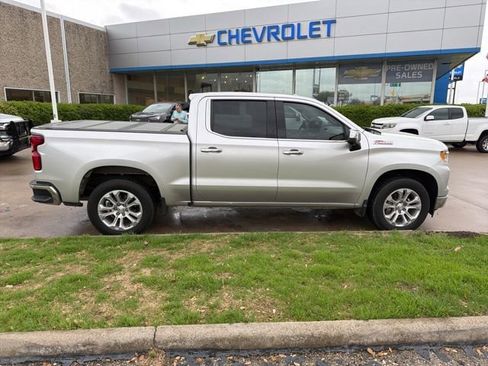 Used 2022 Chevrolet Silverado 1500 LTZ image 5