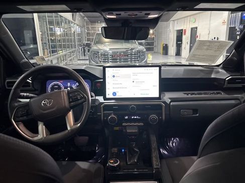 Used 2024 Toyota Tacoma TRD Off-Road w/ TRD Off Road Upgrade Package image 33