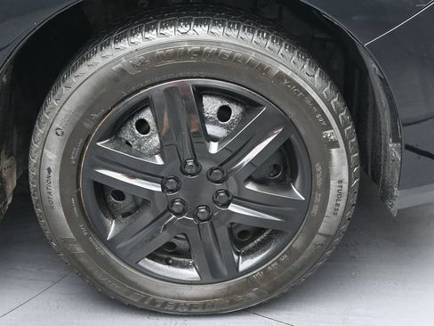 Used 2021 Acura RDX A-Spec AWD/4WD image 32