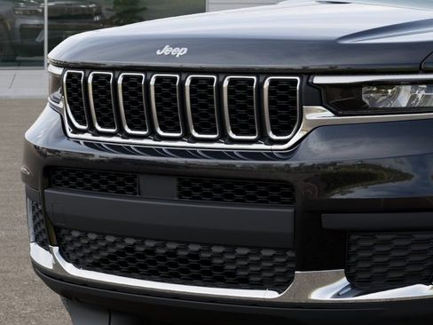 New 2026 Jeep Grand Cherokee L Laredo RWD image 11