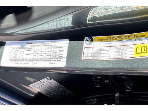 Used 2016 GMC Canyon SLT image 34