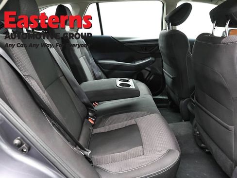 Used 2022 Subaru Outback 2.5i AWD/4WD image 22
