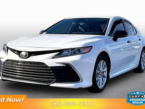 Used 2021 Toyota Camry LE w/ Carpet Mat Package (TMS) image 1