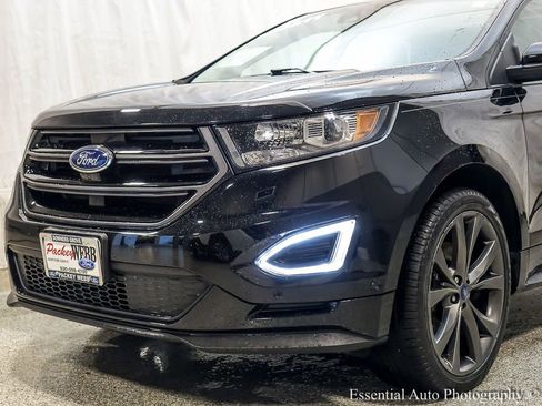Used 2018 Ford Edge Sport w/ Equipment Group 401A image 3