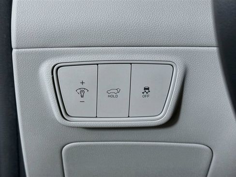 Certified 2024 Hyundai Tucson SEL FWD image 10