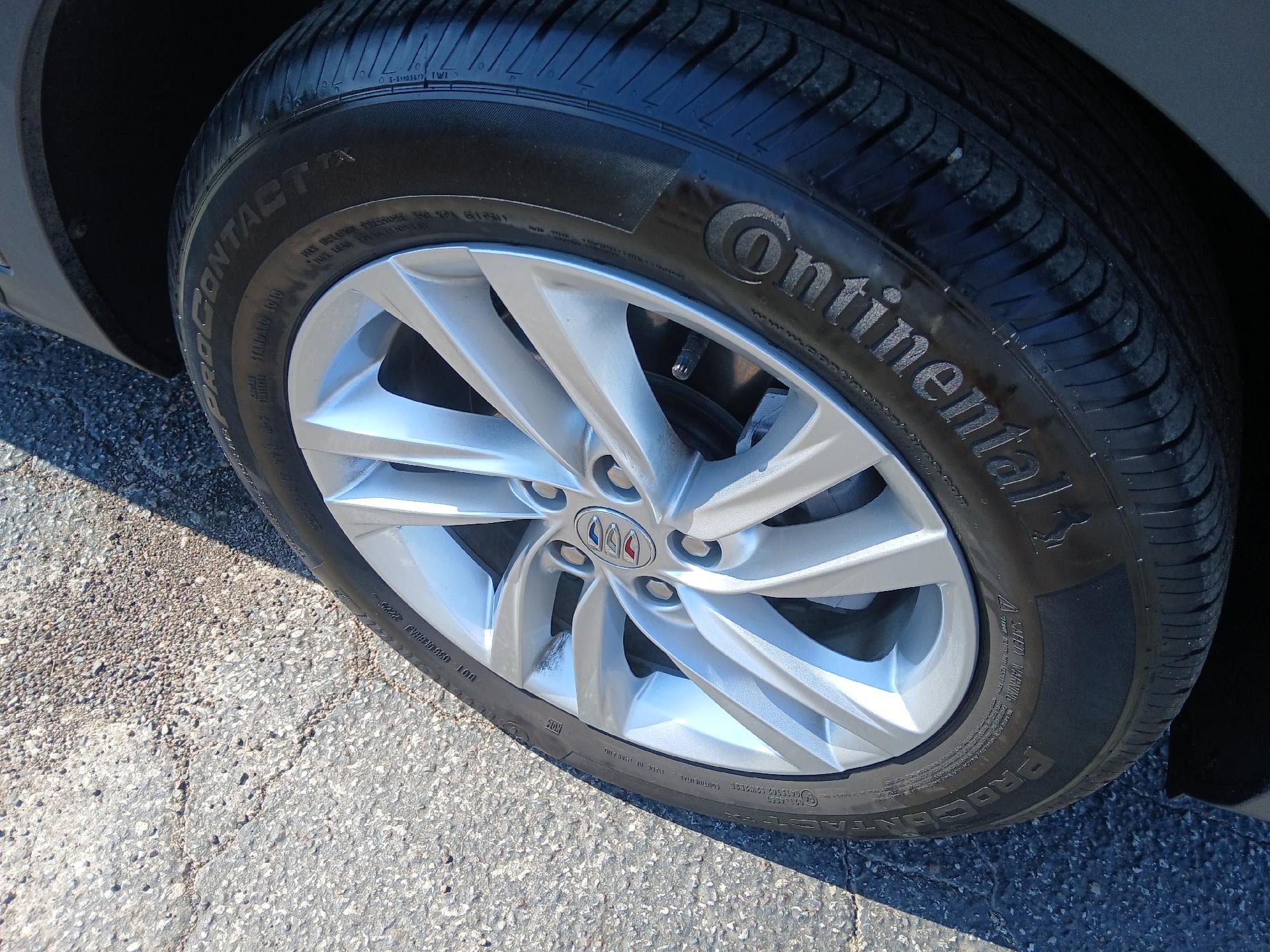 Used 2026 Buick Envista Preferred FWD image 9
