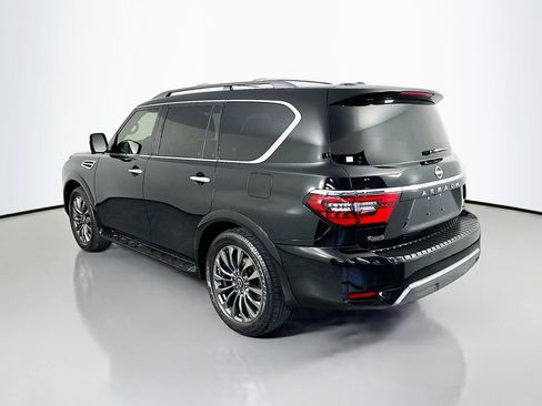 Used 2024 Nissan Armada Platinum AWD/4WD image 5