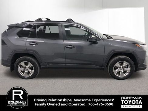 Used 2024 Toyota RAV4 LE image 8
