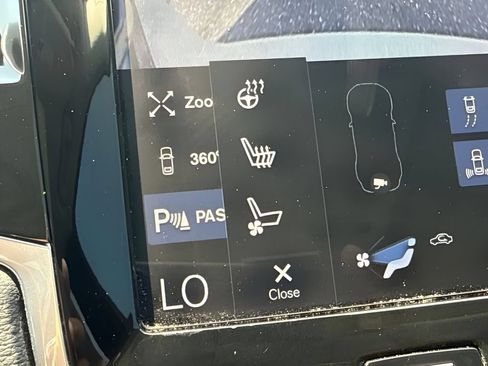 Used 2019 Volvo XC90 T6 Inscription w/ Advanced Package AWD/4WD image 14