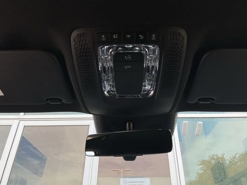 Used 2025 Mercedes-Benz GLA 250 image 14