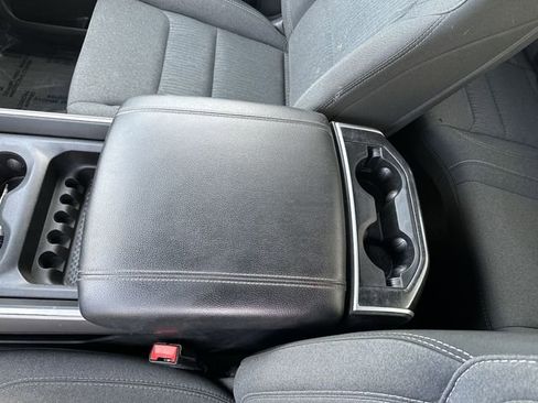 Used 2022 RAM 1500 Big Horn image 24