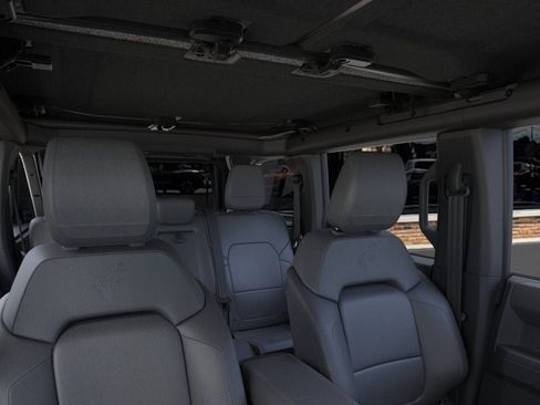 New 2026 Ford Bronco Badlands image 12