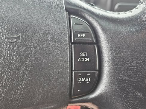 Used 2004 Ford F250 Harley-Davidson AWD/4WD image 44