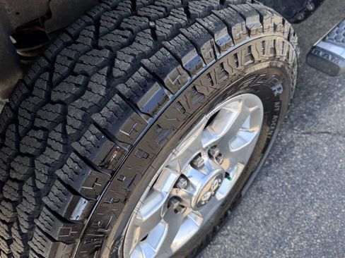 Used 2017 RAM 2500 Big Horn image 26