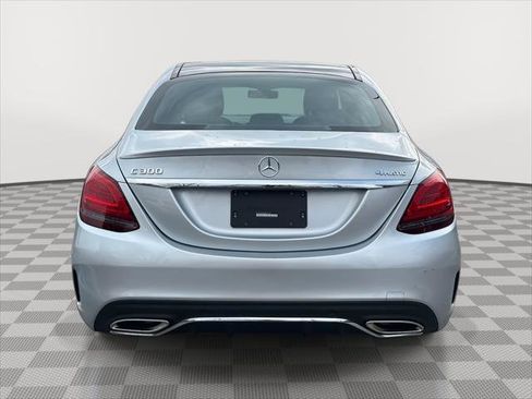 Used 2021 Mercedes-Benz C 300 4MATIC Sedan image 4