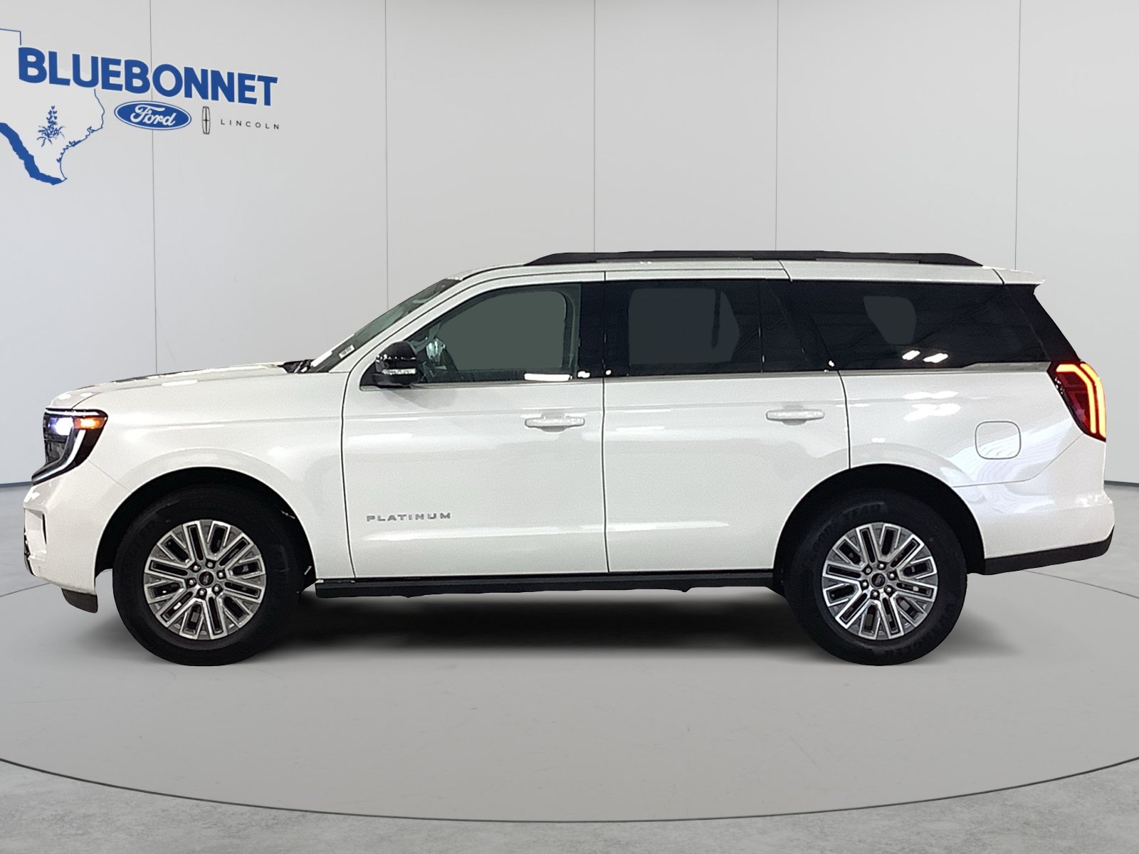 Used 2027 Ford Expedition Platinum w/ Driver's Package RWD image 8