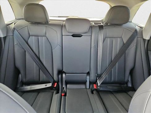 New 2025 Audi Q5 Premium Plus image 14