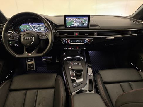Used 2018 Audi A4 2.0T Premium Plus w/ Premium Plus Package AWD/4WD image 16