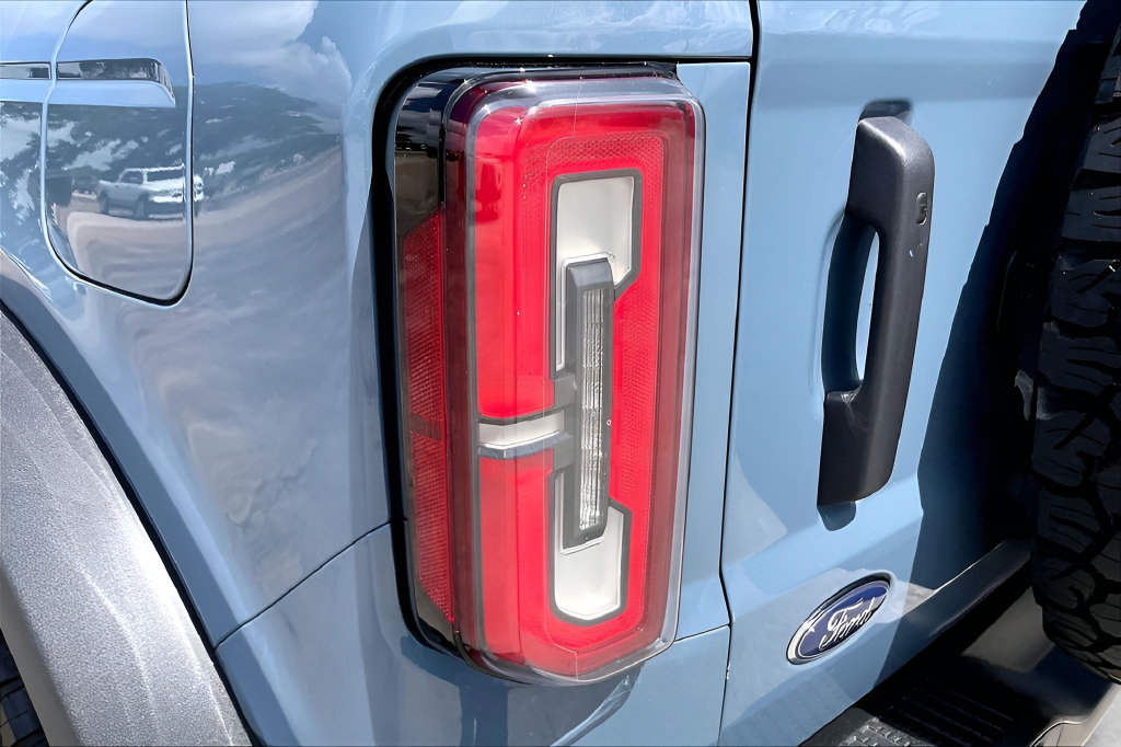 Used 2024 Ford Bronco Badlands AWD/4WD image 31