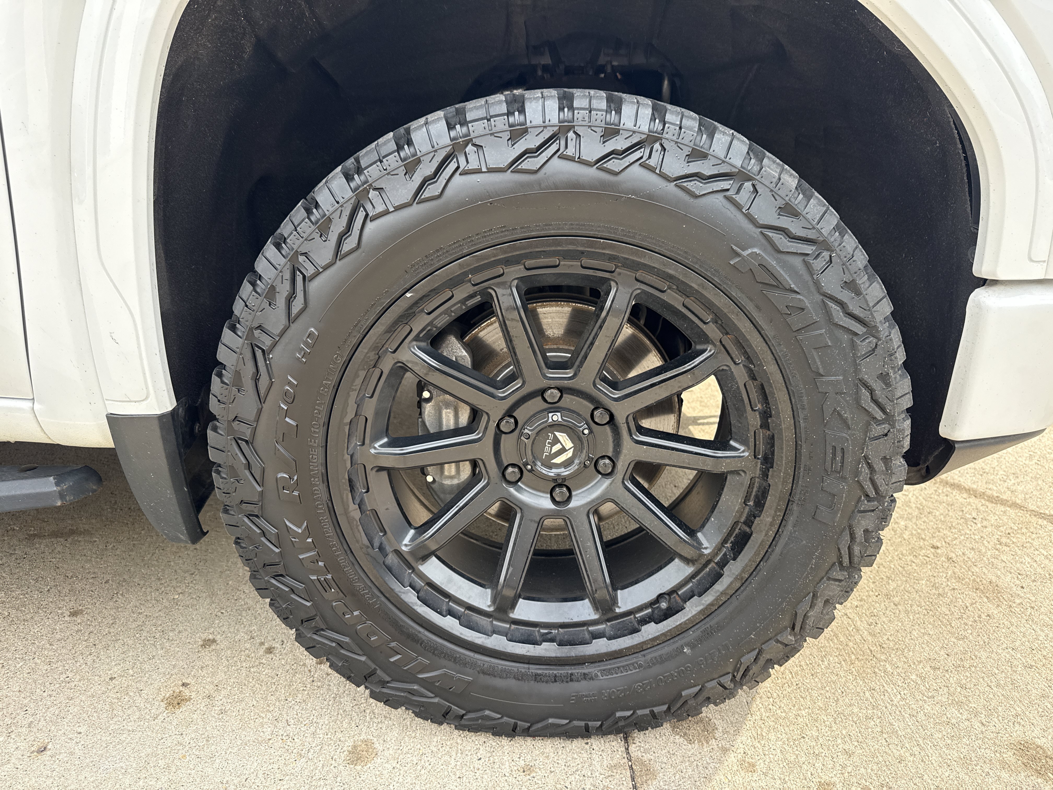Used 2021 GMC Sierra 1500 Elevation w/ Preferred Package AWD/4WD image 31