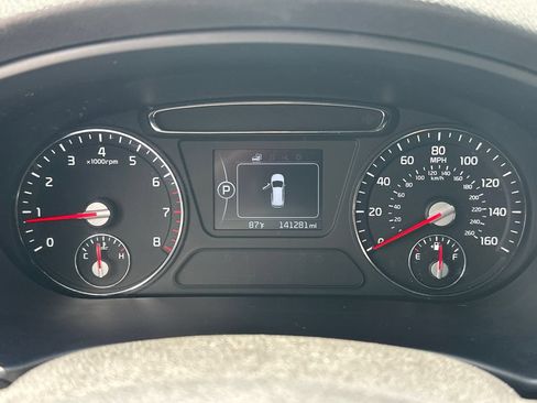 Used 2016 Kia Sorento FWD w/ LX Convenience Package image 27