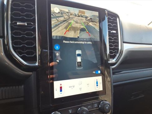 Used 2024 Ford Ranger XLT w/ Trailer Tow Package image 41