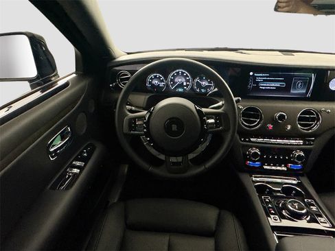 Used 2022 Rolls-Royce Ghost image 24
