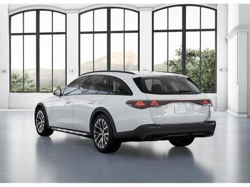 New 2025 Mercedes-Benz E 450 4MATIC All-Terrain Wagon image 28