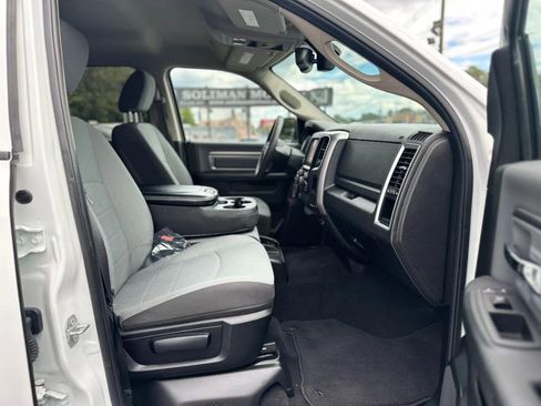 Used 2022 RAM 1500 Classic SLT w/ Electronics Group image 12