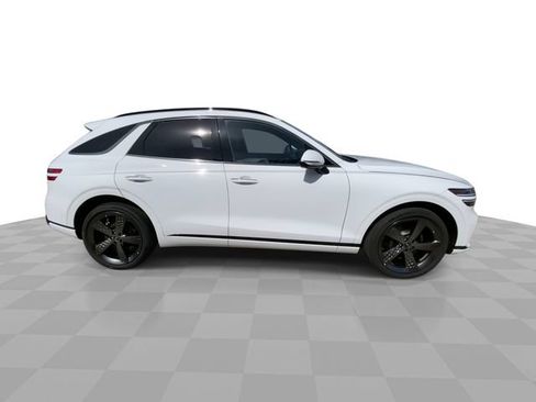 Used 2025 Genesis GV70 3.5T Sport w/ Sport Advanced Package AWD/4WD image 3