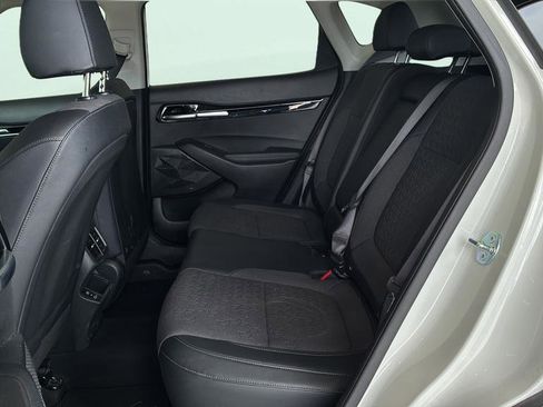 Certified 2025 Kia Seltos S FWD image 24