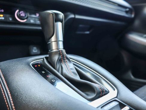 Certified 2024 Honda HR-V Sport image 26