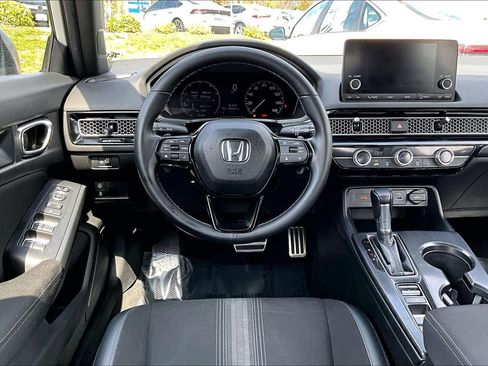 Used 2023 Honda Civic Sport image 6