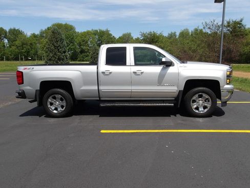 Used 2015 Chevrolet Silverado 1500 LT w/ All Star Edition AWD/4WD image 2
