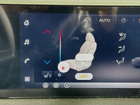 New 2026 Nissan Sentra SV w/ SV Convenience Package FWD image 19