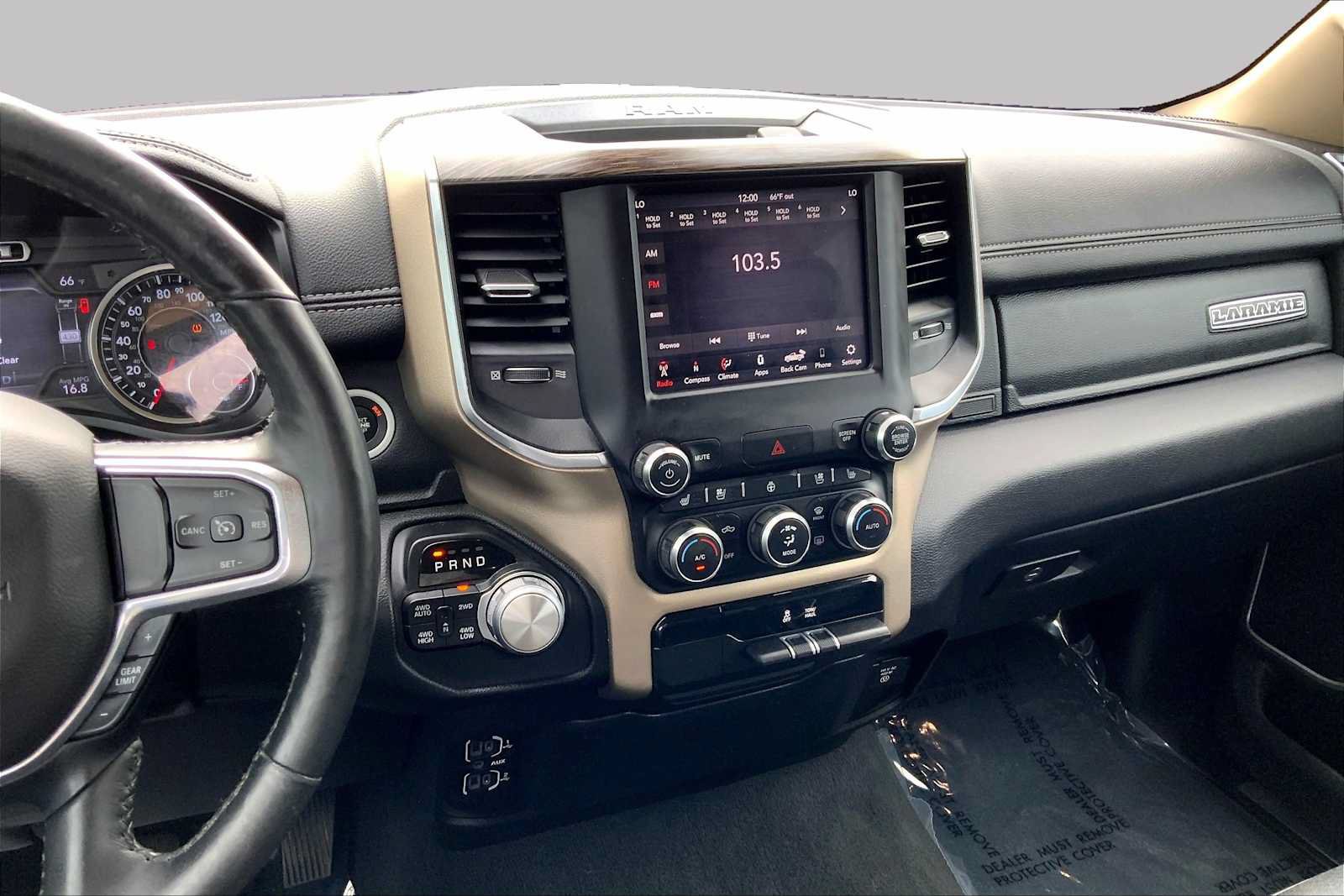 Used 2019 RAM 1500 Laramie AWD/4WD image 11