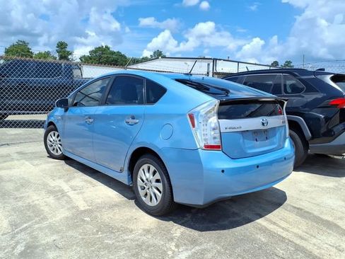 Used 2014 Toyota Prius Prime Plug-In Hybrid FWD image 4