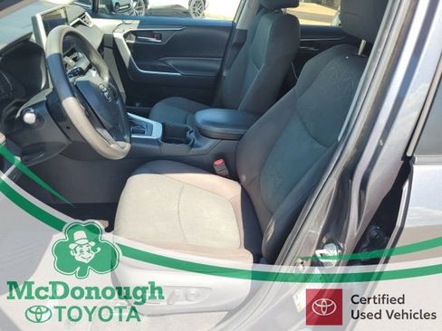 Certified 2023 Toyota RAV4 XLE w/ Convenience Package AWD/4WD image 4
