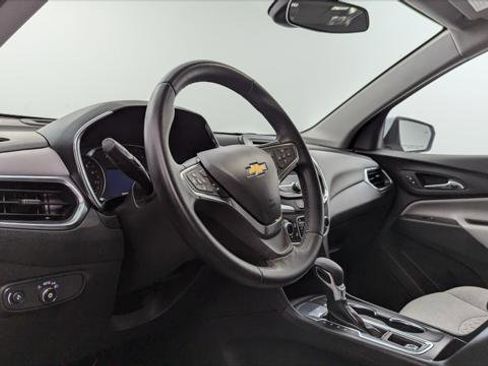 Used 2024 Chevrolet Equinox LT image 23