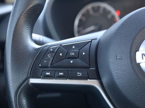 Used 2020 Nissan Sentra S image 12